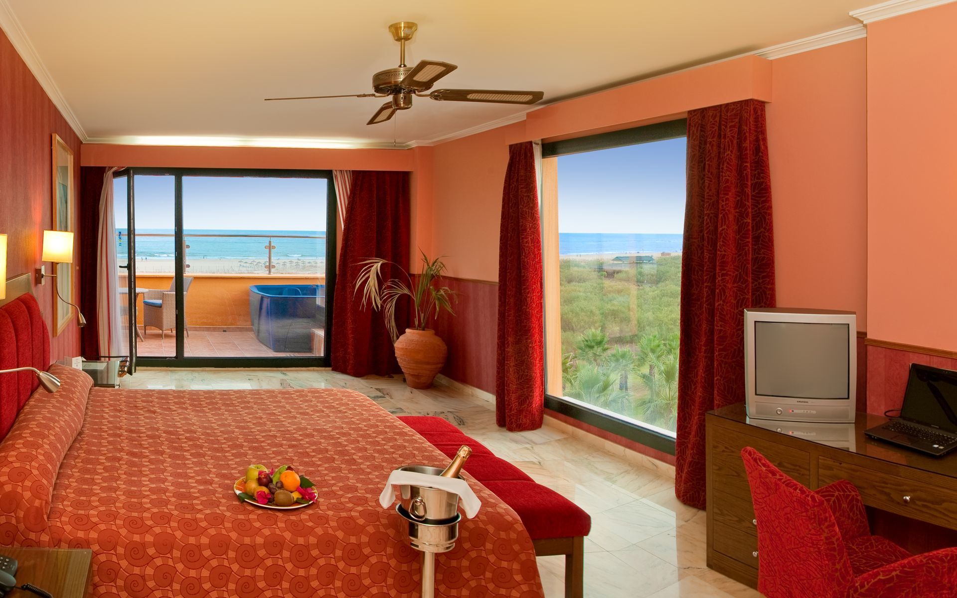 Playamarina Hotel Ayamonte Eksteriør billede