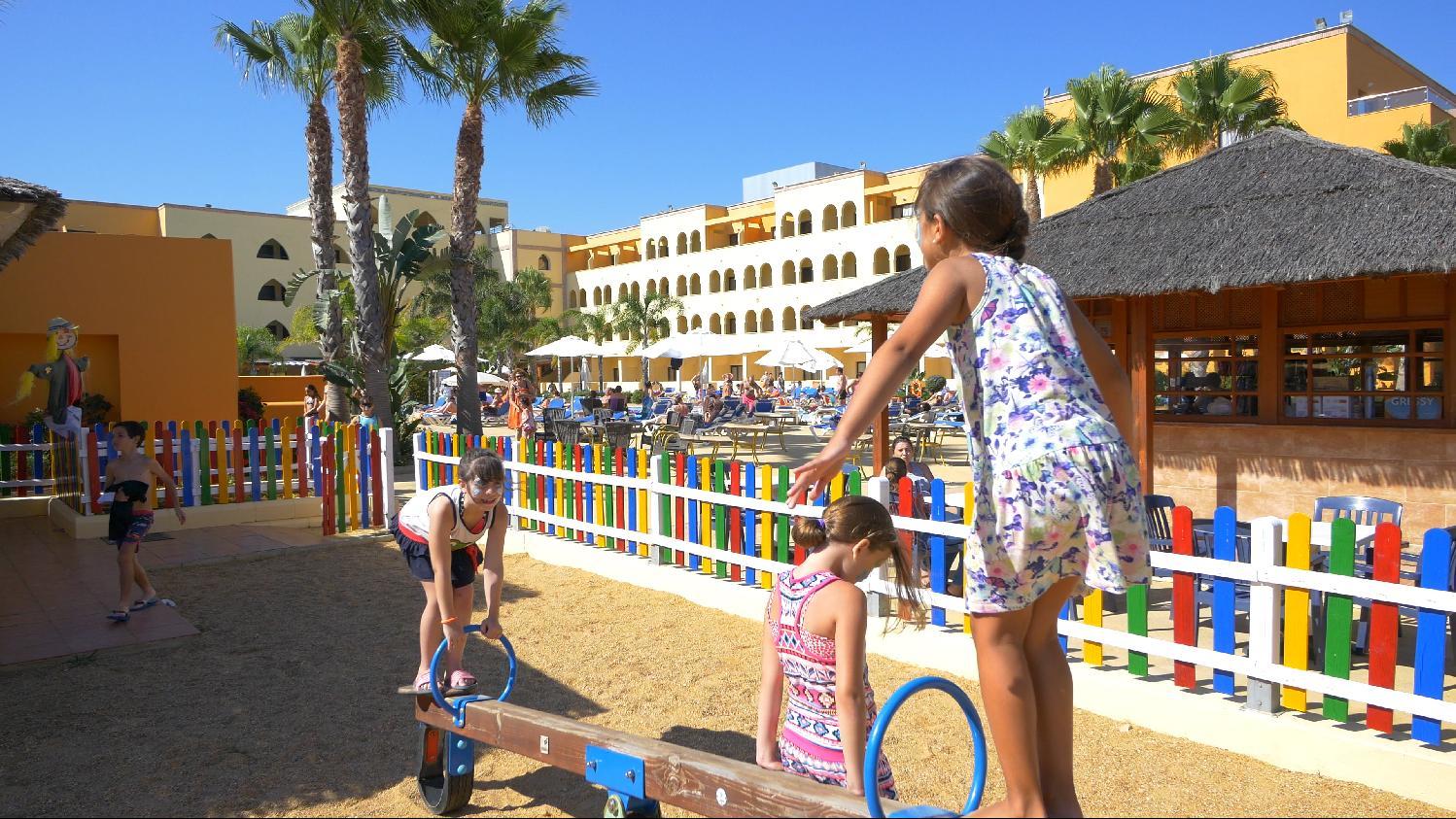 Playamarina Hotel Ayamonte Eksteriør billede